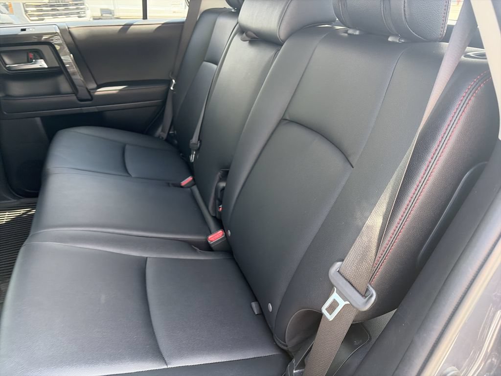 Used 2024 Toyota 4Runner TRD Off-Road Premium w/ Moonroof Package AWD/4WD image 29