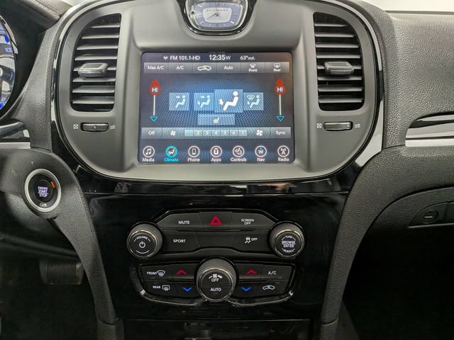 Used 2017 Chrysler 300 S AWD/4WD image 21