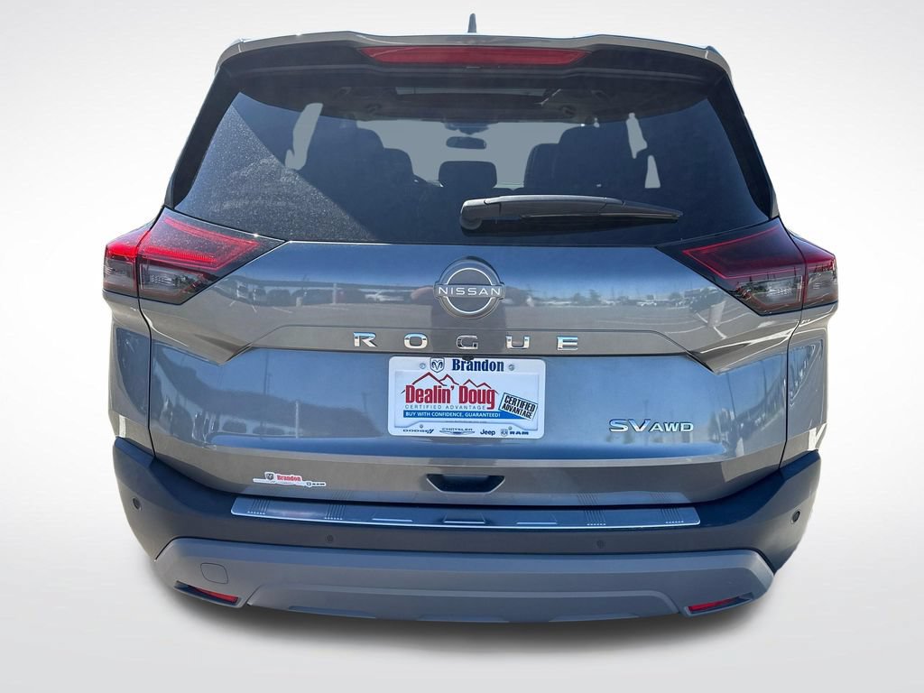 Used 2023 Nissan Rogue SV w/ SV Premium B Package AWD/4WD image 4