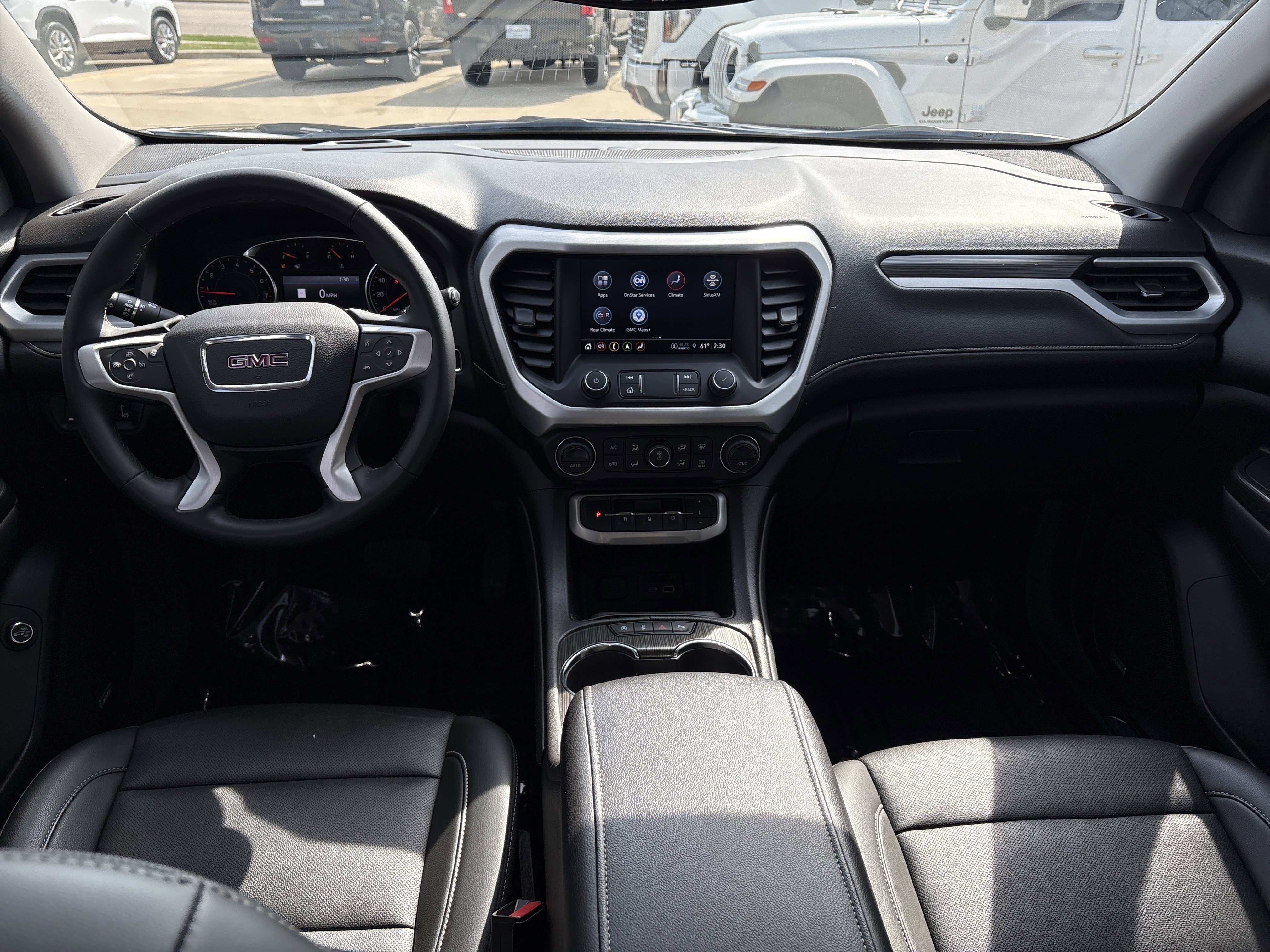 Used 2023 GMC Acadia SLT w/ Elevation Edition image 28