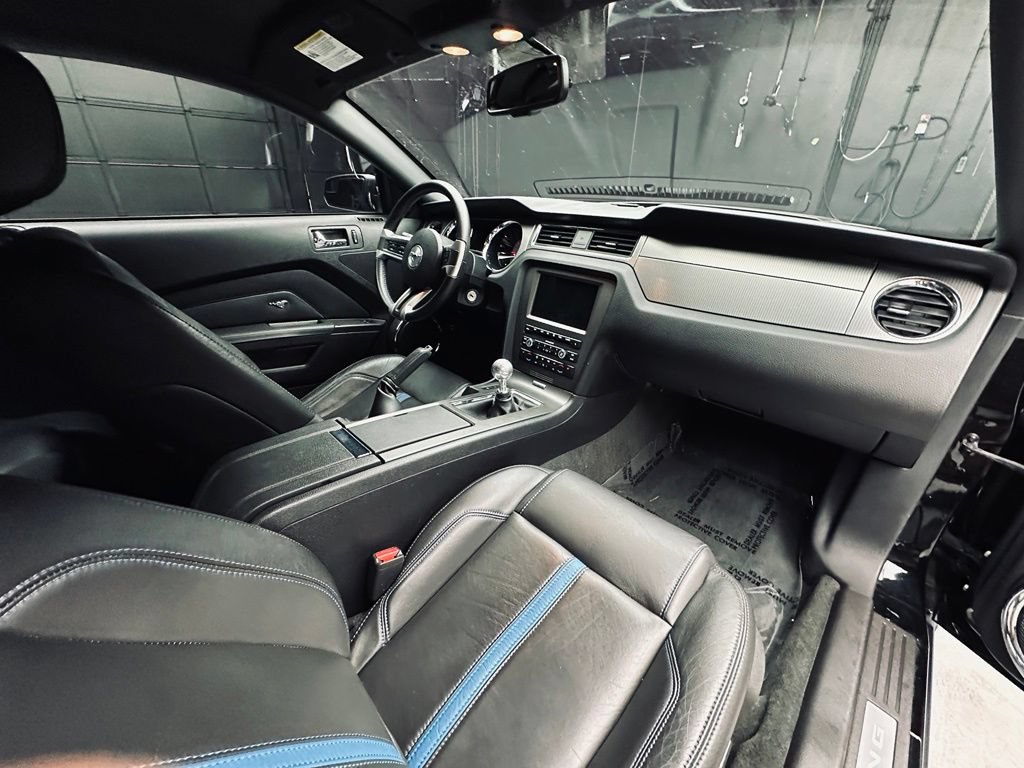 Used 2012 Ford Mustang GT w/ Electronics Pkg RWD image 20