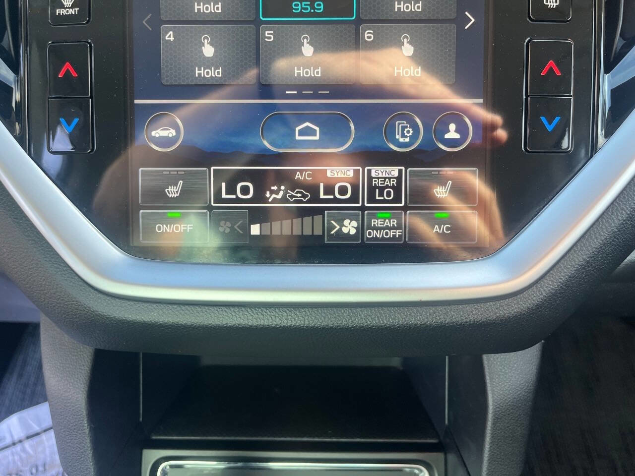 Used 2023 Subaru Ascent Limited image 21