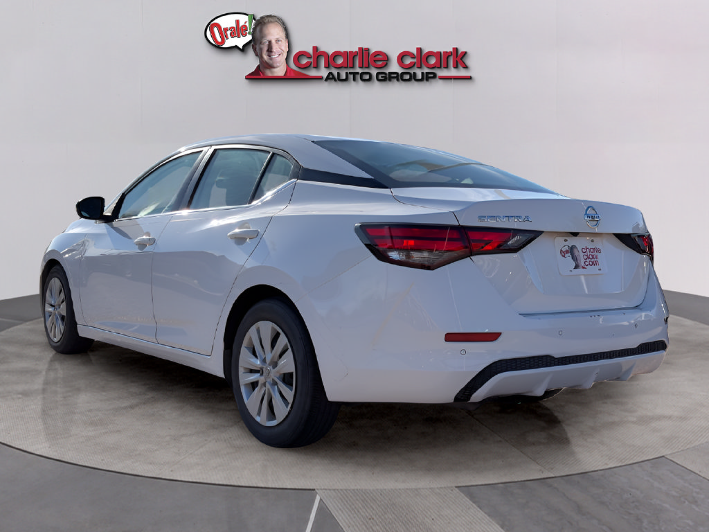 Certified 2023 Nissan Sentra S FWD image 3