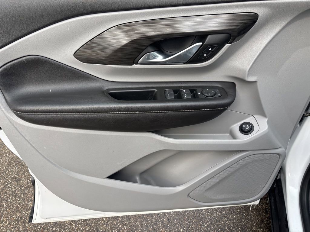 Used 2022 GMC Terrain SLE w/ Driver Convenience Package image 15