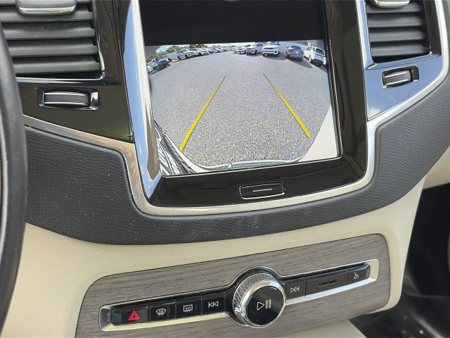 Used 2023 Volvo XC90 B6 Plus w/ Protection Package Premier AWD/4WD image 27