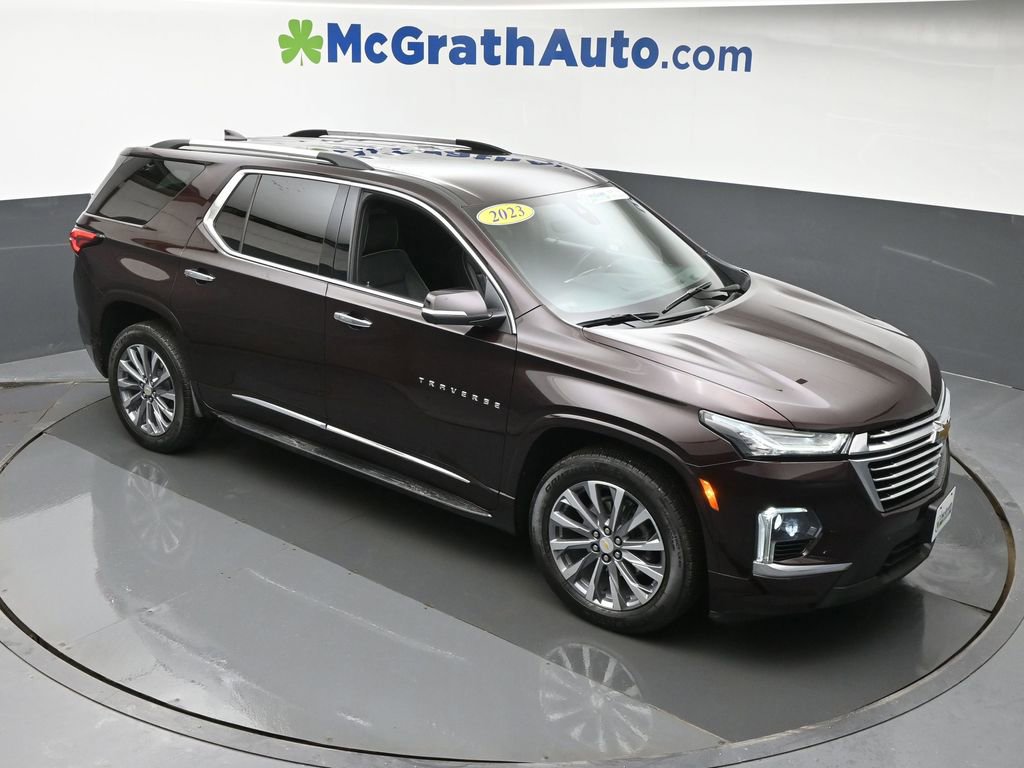 Used 2023 Chevrolet Traverse Premier image 3