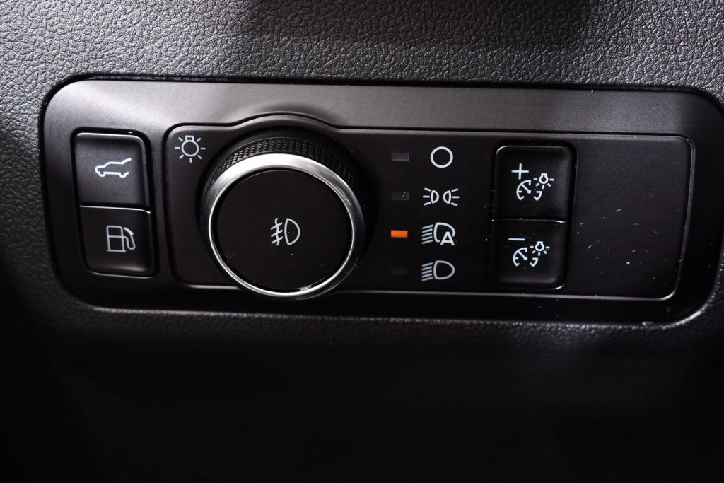 Used 2023 Ford Escape Platinum image 30