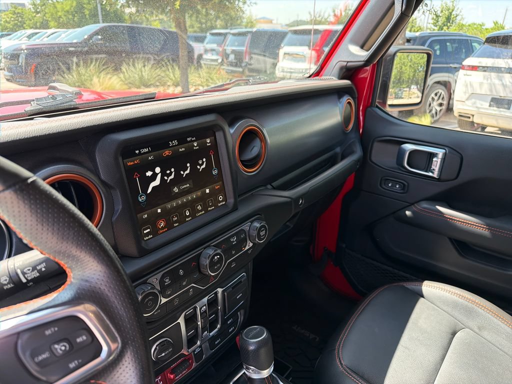 Used 2023 Jeep Gladiator Mojave w/ LED Lighting Group AWD/4WD image 25