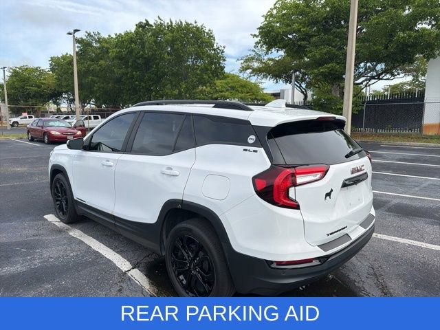 Used 2022 GMC Terrain SLE w/ Driver Convenience Package FWD image 6