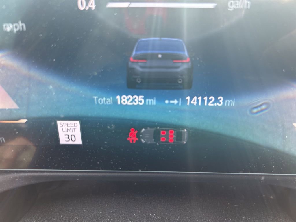 Certified 2024 BMW 330i xDrive Sedan w/ Convenience Package image 11