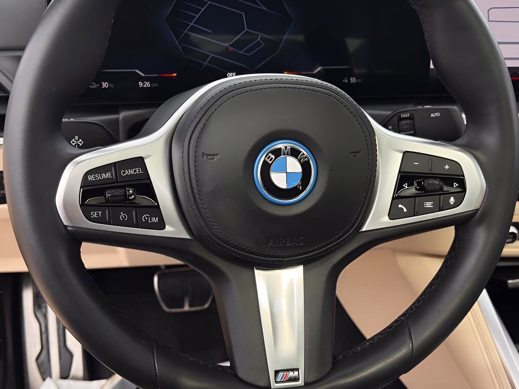 Used 2023 BMW i4 eDrive40 w/ M Sport Package image 22