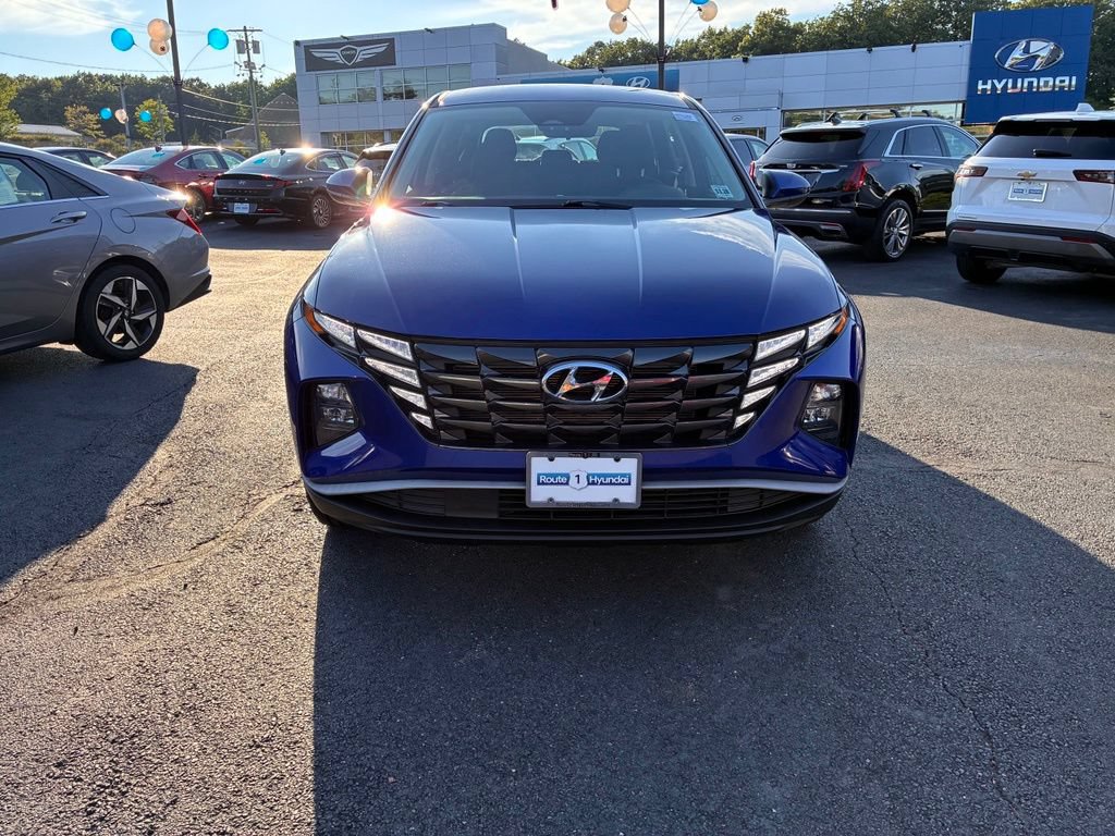 Used 2024 Hyundai Tucson SE AWD/4WD image 2