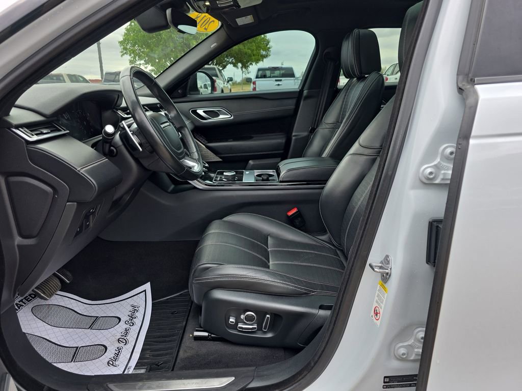 Used 2018 Land Rover Range Rover Velar R-Dynamic HSE AWD/4WD image 9
