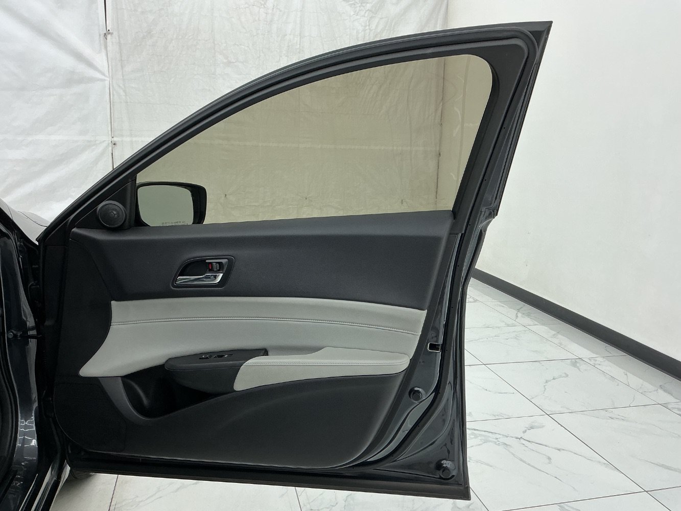 Used 2016 Acura ILX FWD image 19
