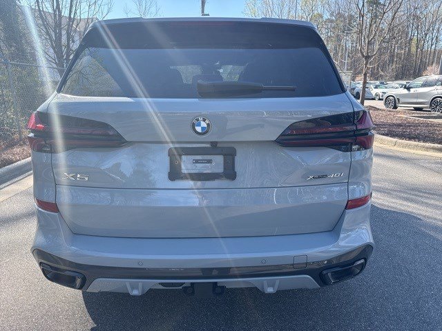 Certified 2024 BMW X5 xDrive40i w/ M Sport Package image 7