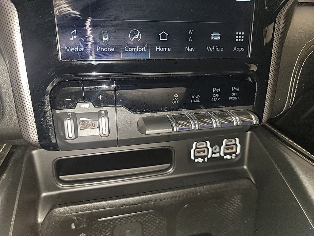 Used 2022 RAM 1500 Limited w/ Body-Colour Bumper Group image 19