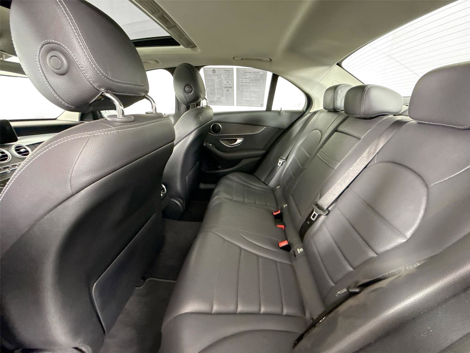 Used 2020 Mercedes-Benz C 300 4MATIC Sedan image 33