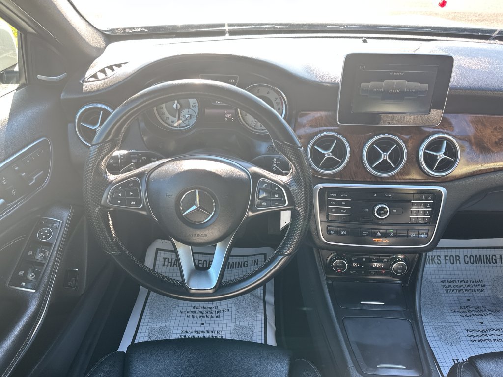 Used 2016 Mercedes-Benz GLA 250 4MATIC image 25