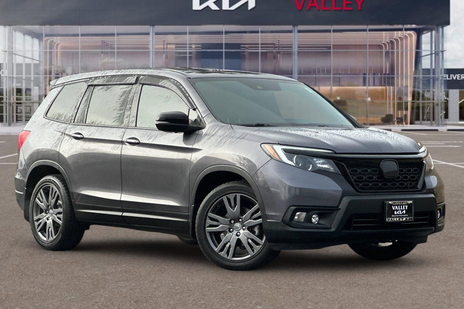 Used 2021 Honda Passport EX-L image 2