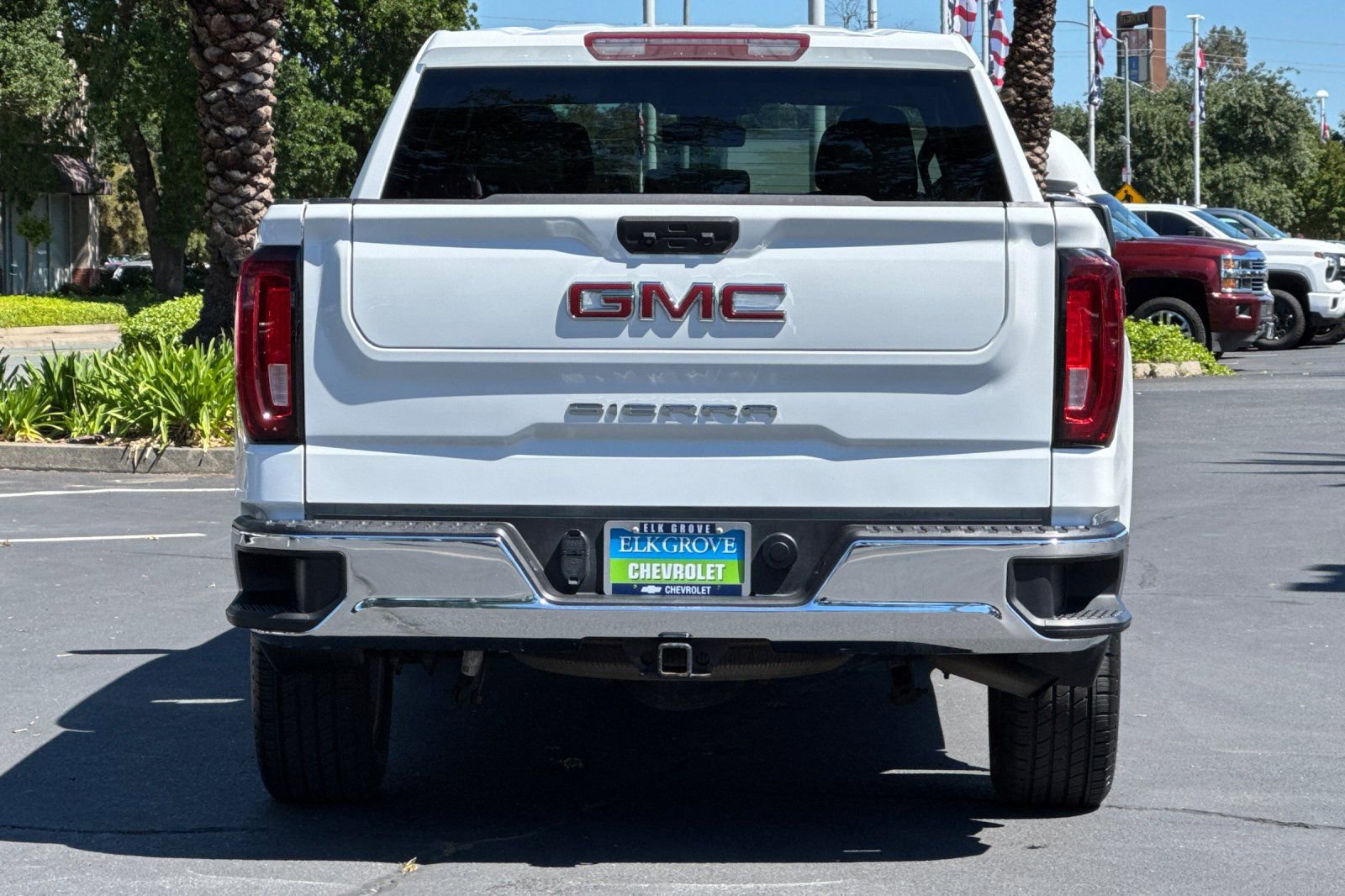 Used 2024 GMC Sierra 1500 SLT image 4