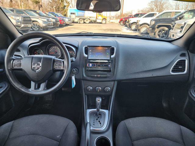 Used 2014 Dodge Avenger SE w/ Rallye Appearance Group FWD image 18