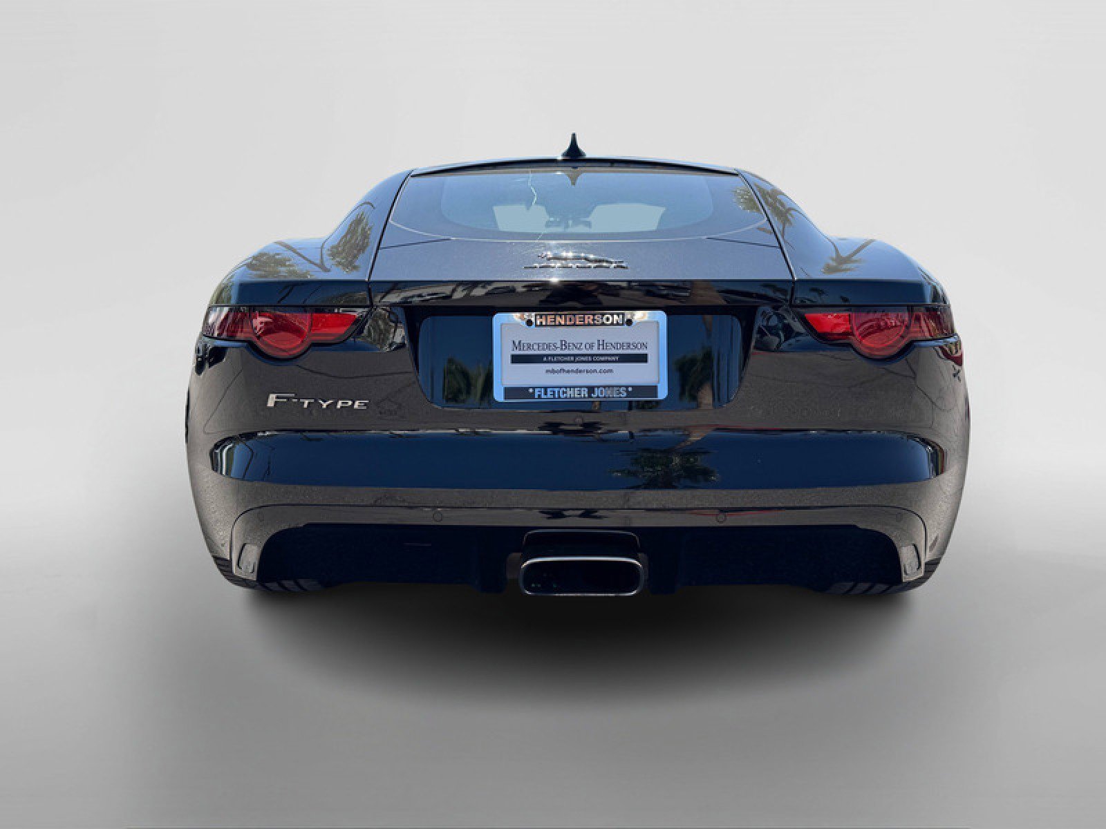 Used 2020 Jaguar F-TYPE Checkered Flag image 4