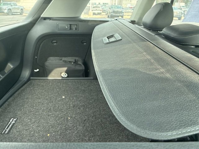 Used 2017 Volkswagen Golf Alltrack SEL image 21