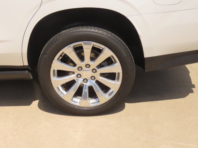 Used 2022 Chevrolet Tahoe Premier w/ Texas Edition RWD image 16