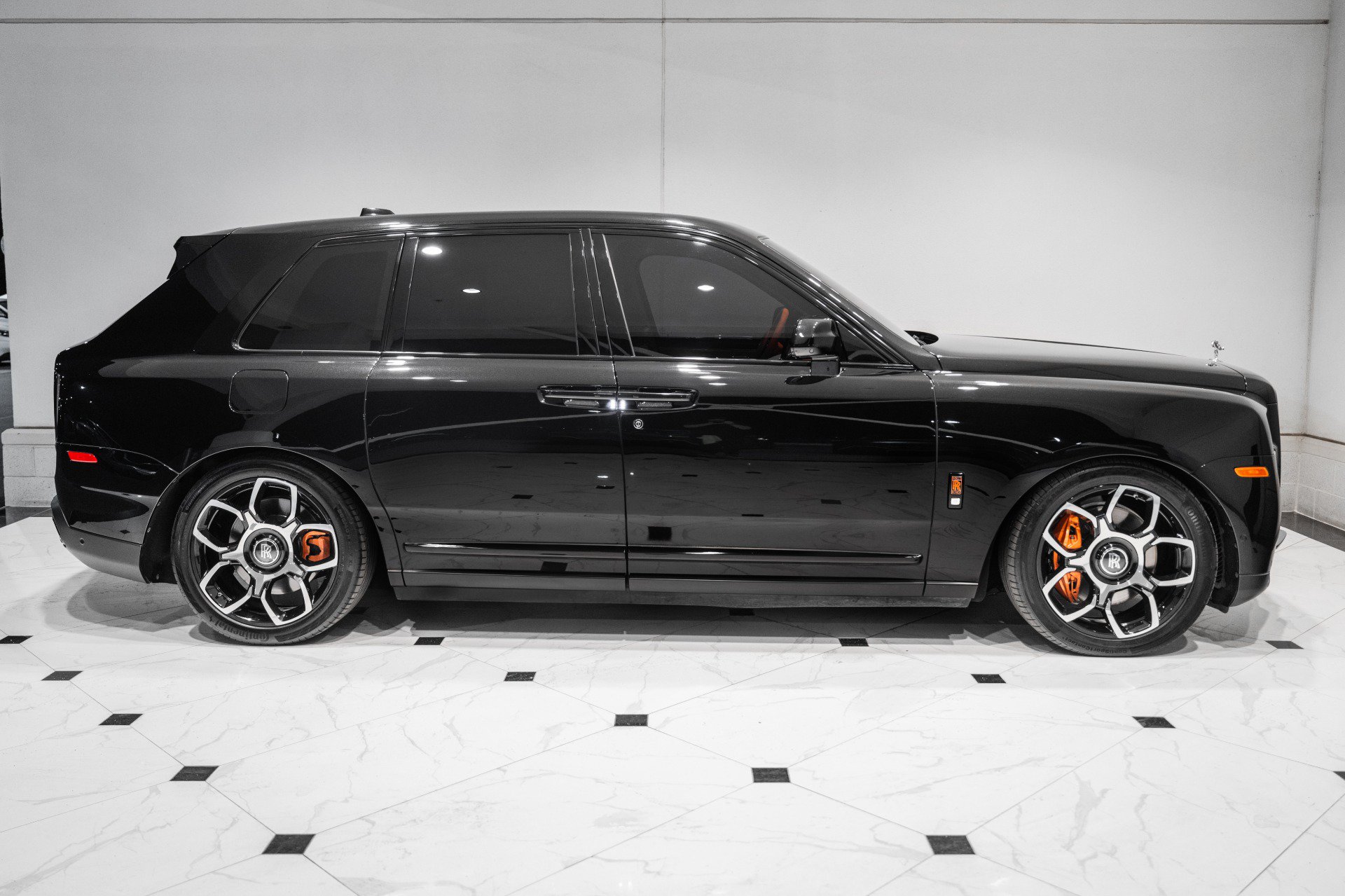 Used 2020 Rolls-Royce Cullinan AWD/4WD image 6