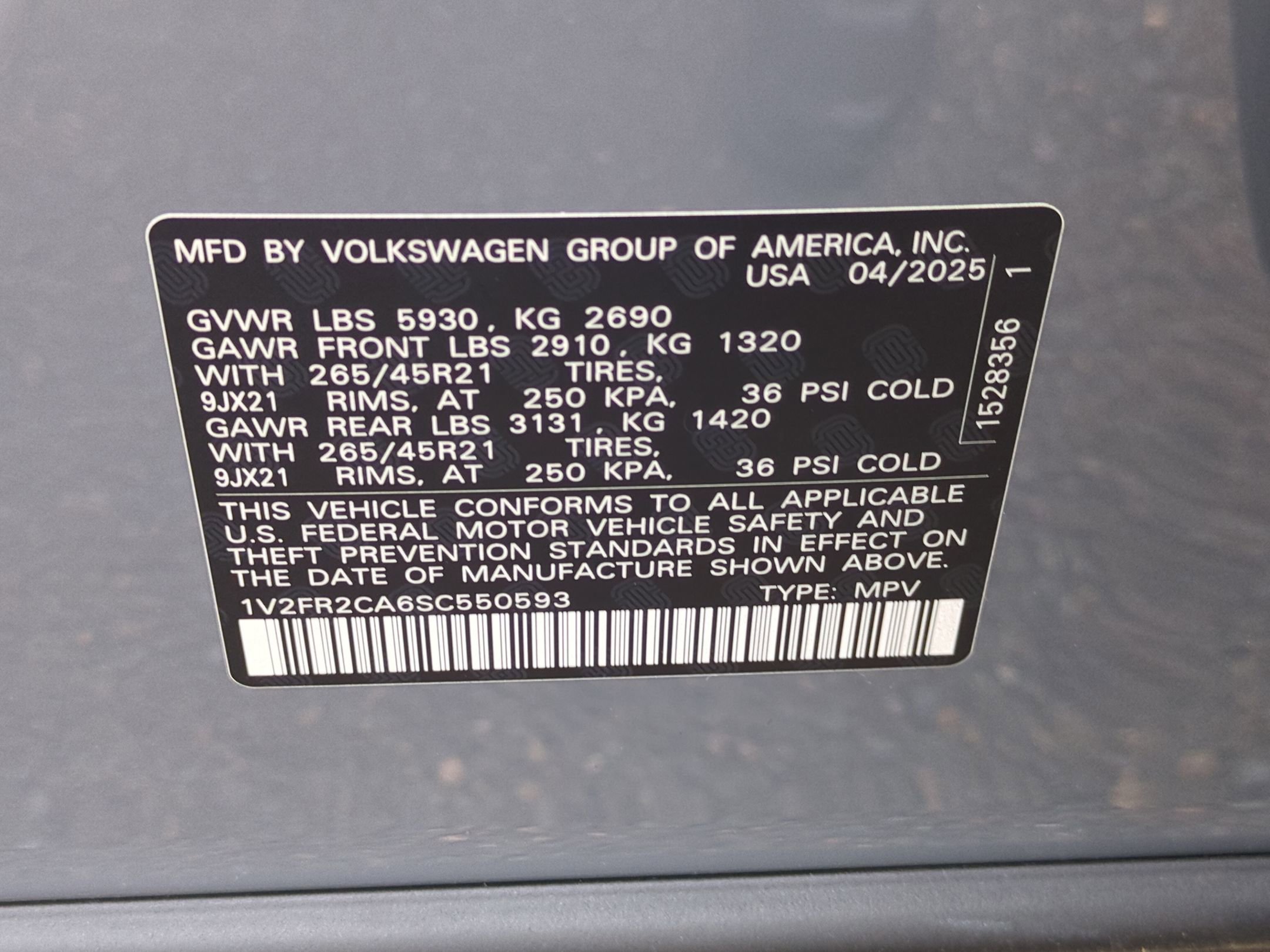 New 2025 Volkswagen Atlas SEL Premium R-Line image 36