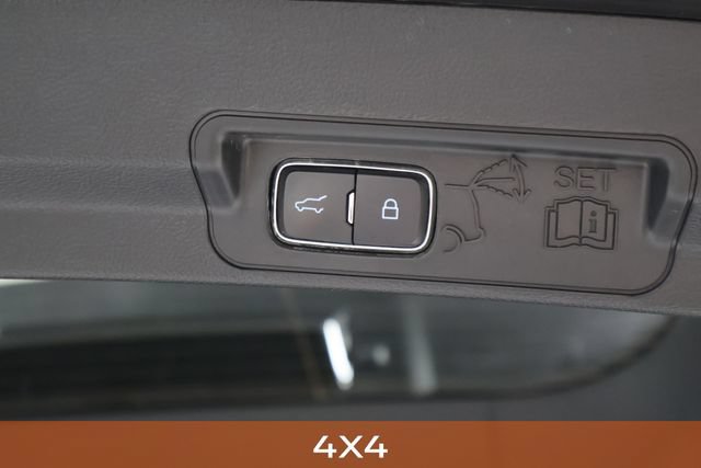 Used 2024 Ford Explorer XLT w/ Equipment Group 202A AWD/4WD image 16