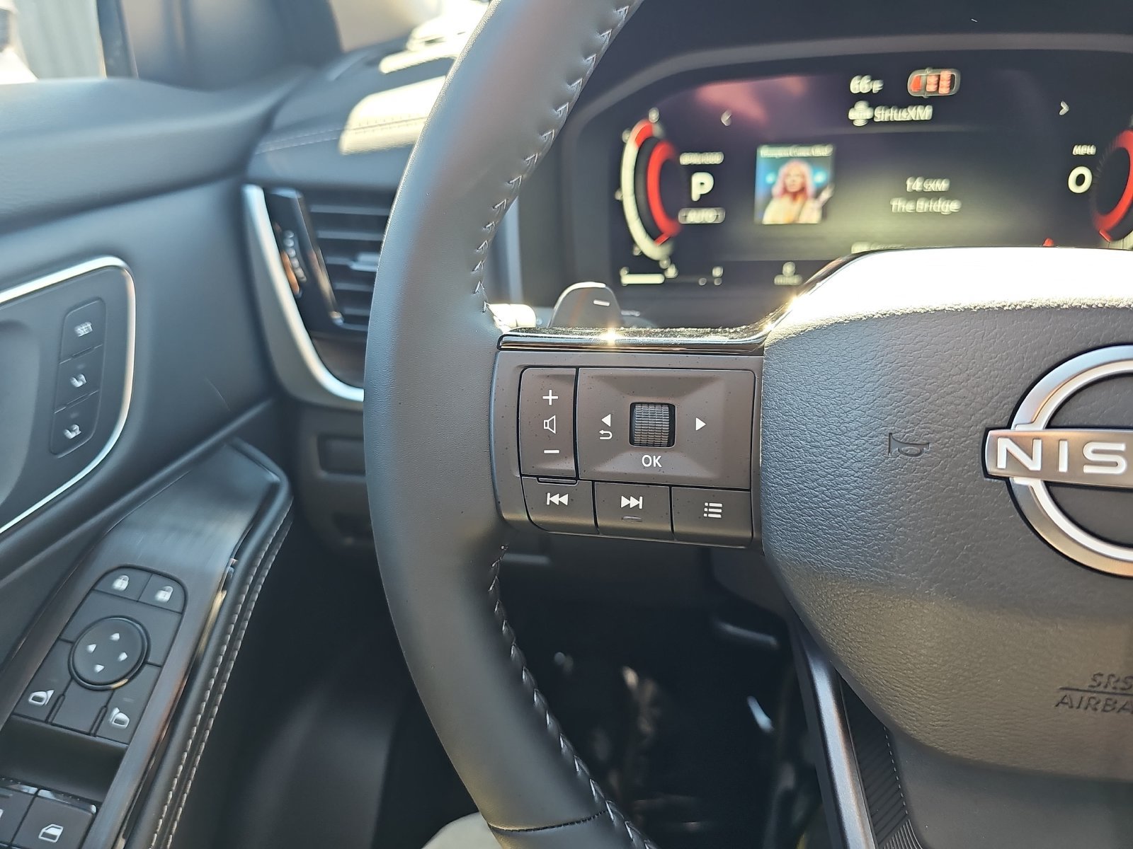 New 2026 Nissan Rogue Platinum AWD/4WD image 17