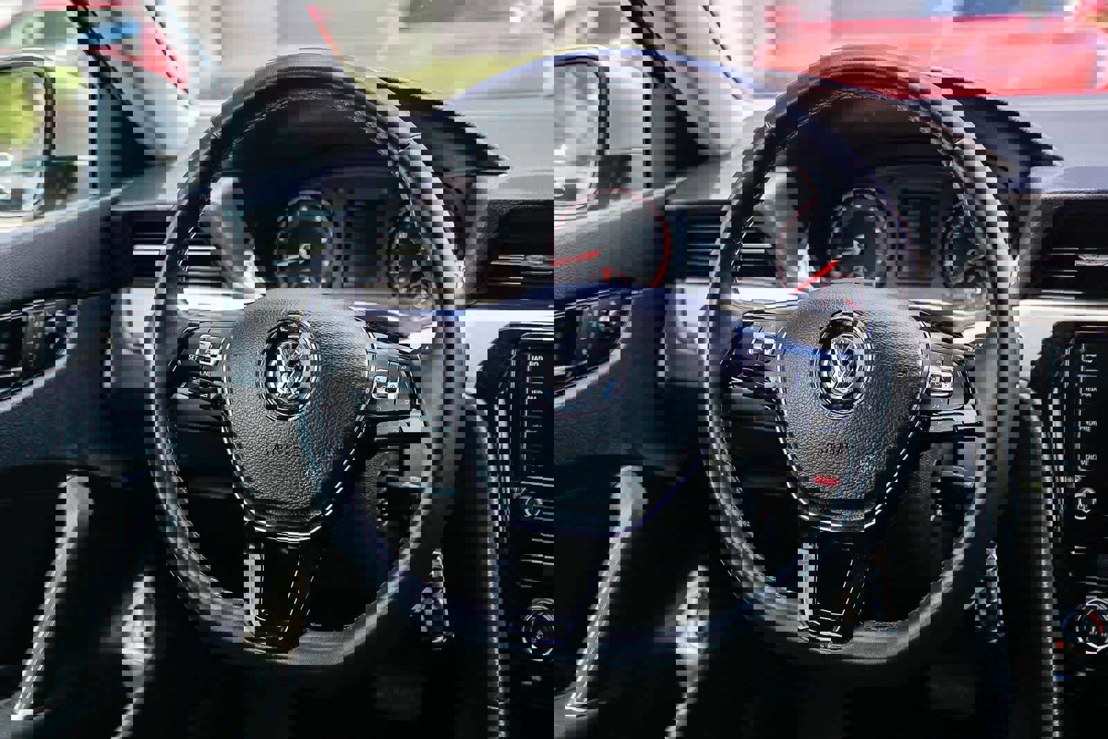 Used 2021 Volkswagen Passat 2.0T S image 15