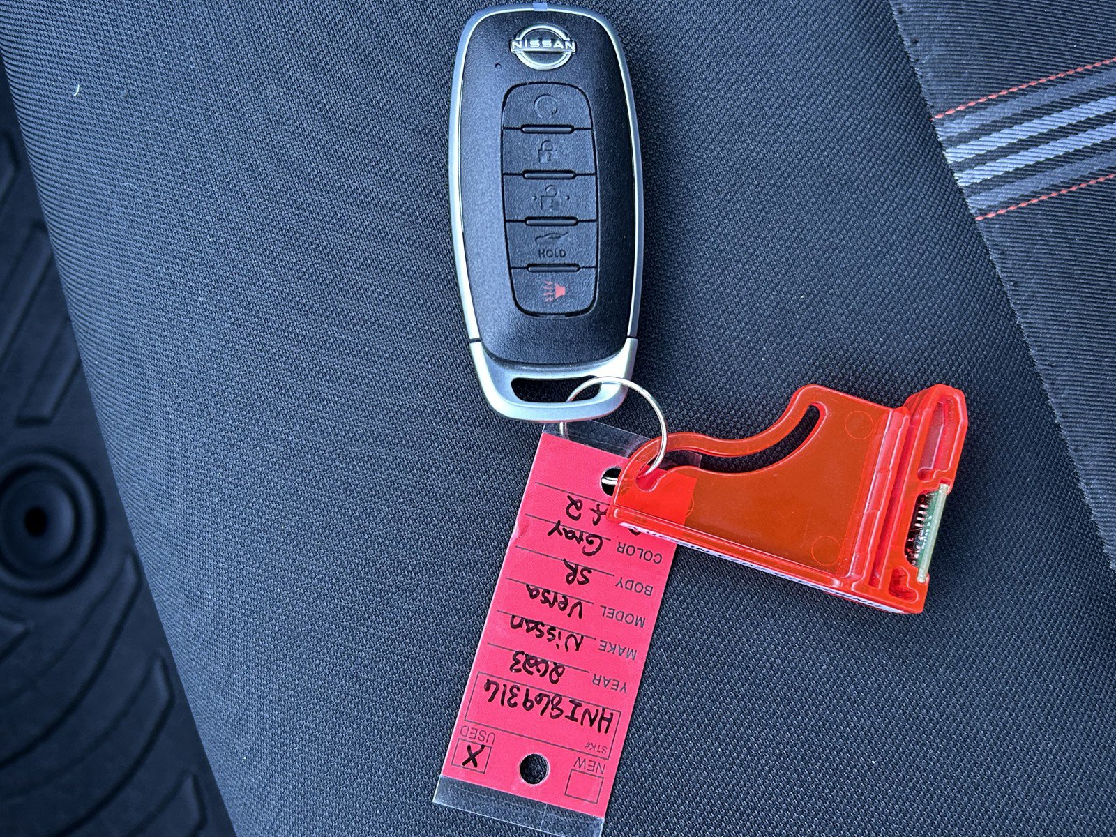 Used 2023 Nissan Versa SR w/ Trunk Package image 33