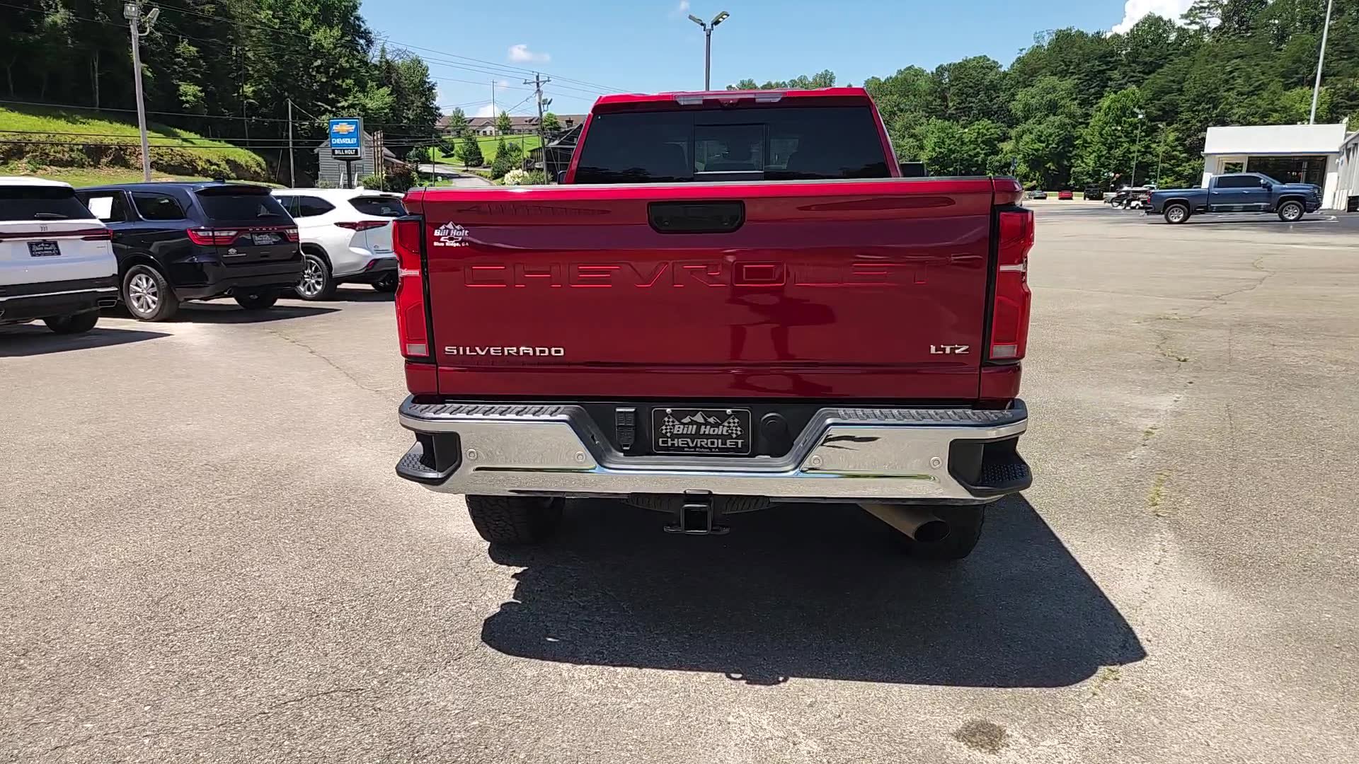 Used 2024 Chevrolet Silverado 2500 LTZ w/ LTZ Premium Package AWD/4WD image 17