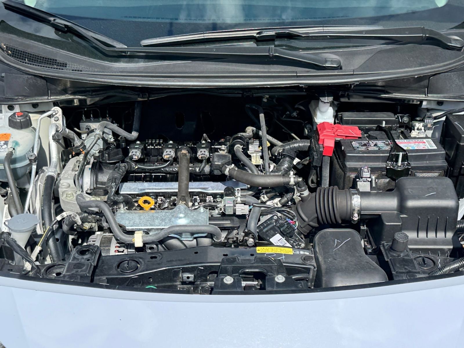 Used 2025 Nissan Versa SV image 28