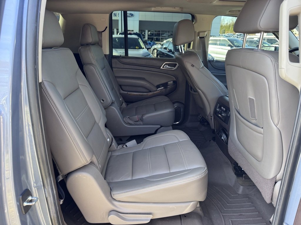 Used 2016 GMC Yukon XL Denali w/ Open Road Package image 34