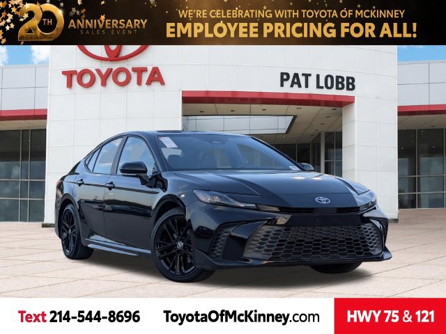 Used 2025 Toyota Camry SE