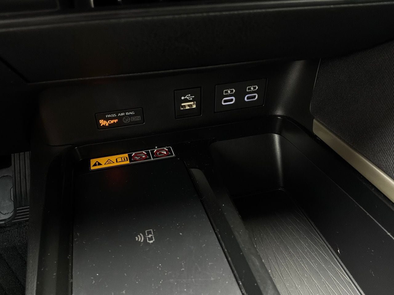 Used 2026 Toyota Camry LE FWD image 27