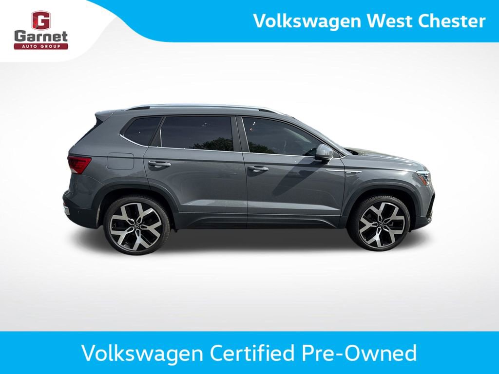 Certified 2023 Volkswagen Taos SEL AWD/4WD image 7