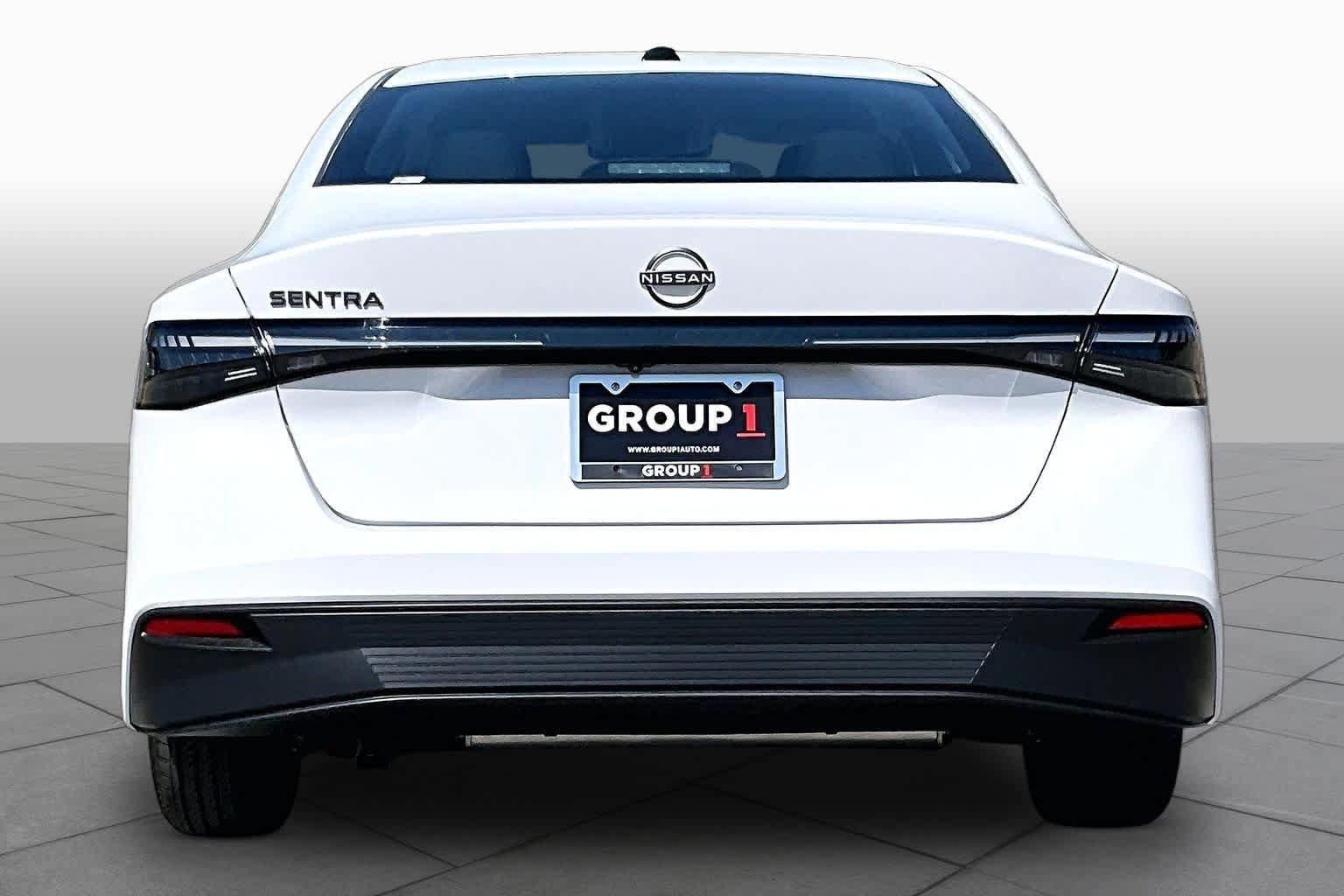 New 2027 Nissan Sentra S w/ Floor Mat Package FWD image 4