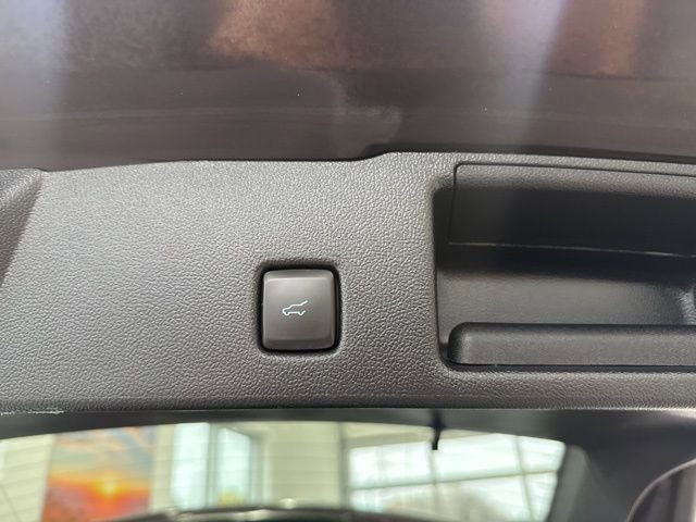 Used 2023 Ford Escape Active w/ Tech Pack #2 image 8