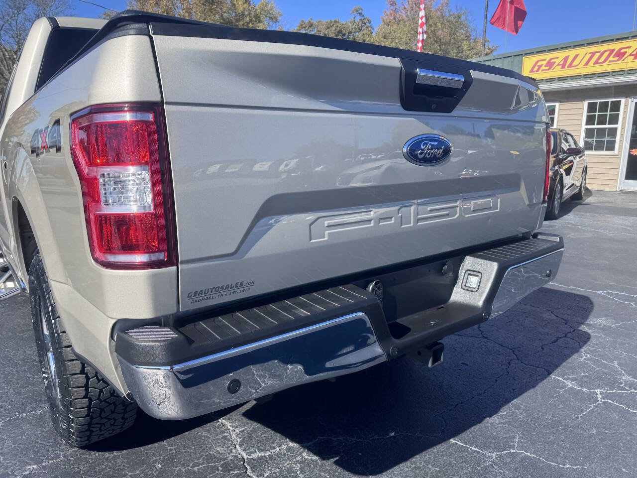 Used 2018 Ford F150 XLT w/ Equipment Group 302A Luxury image 18