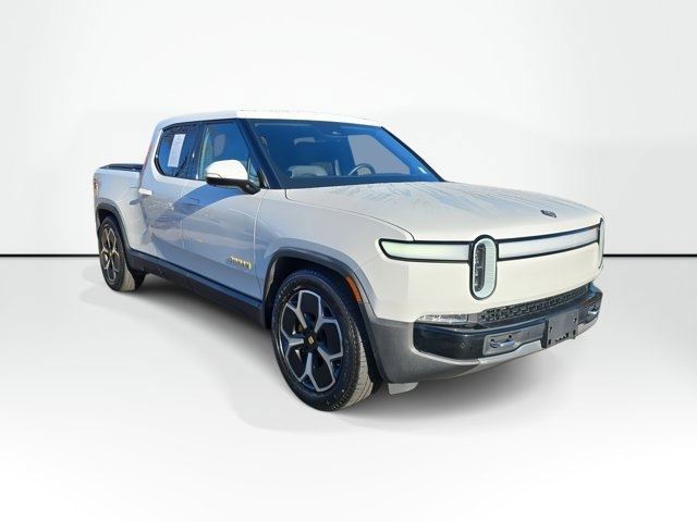 Used 2022 Rivian R1T Adventure image 3