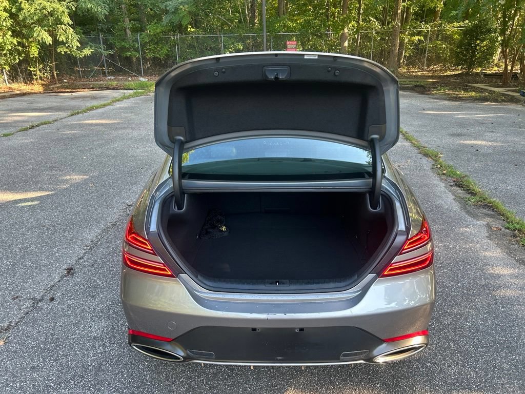 Used 2026 Genesis G70 2.5T RWD image 30