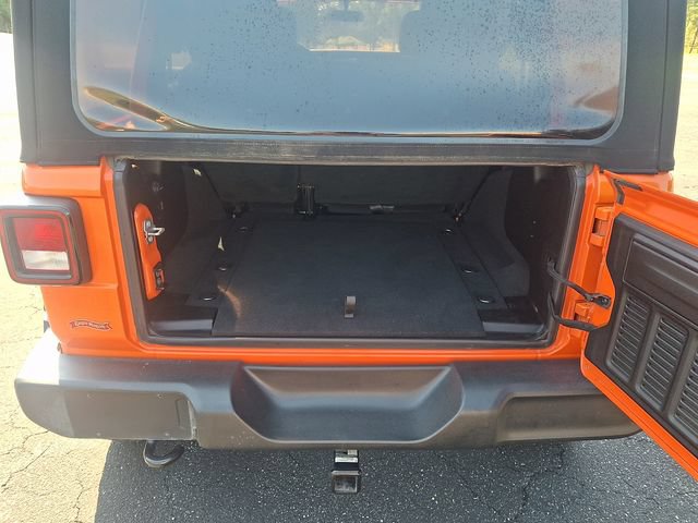 Used 2018 Jeep Wrangler Unlimited Sport S AWD/4WD image 29