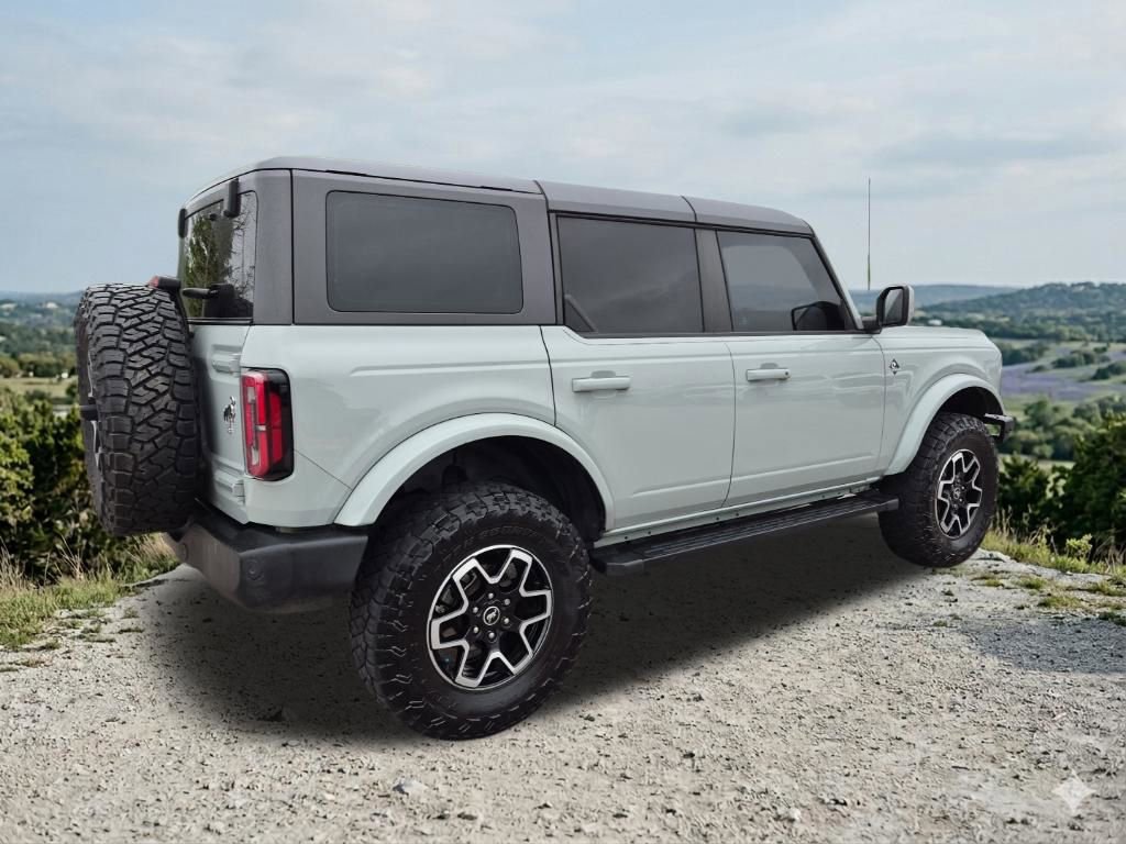 Used 2023 Ford Bronco Outer Banks image 10