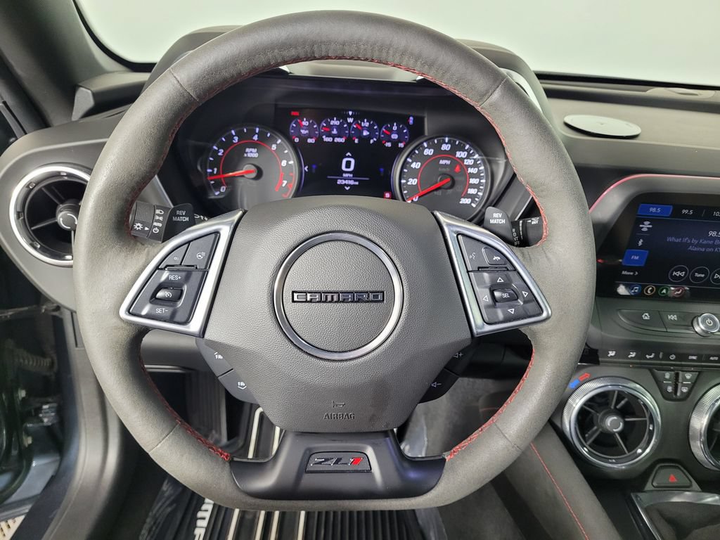 Used 2019 Chevrolet Camaro ZL1 RWD image 11