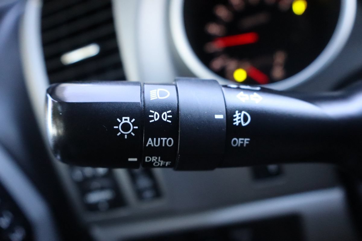 Used 2016 Toyota Sequoia Platinum AWD/4WD image 34