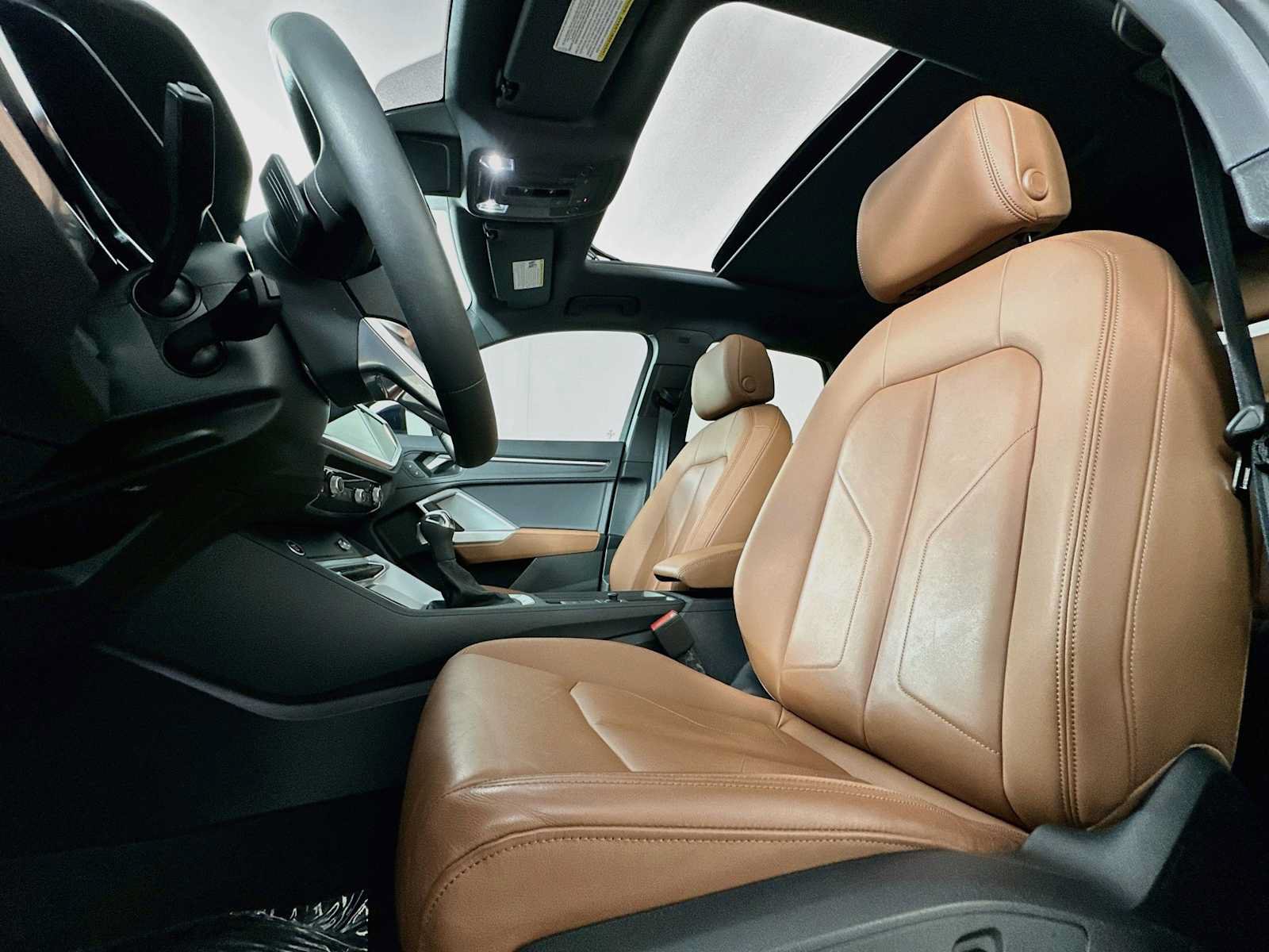 Certified 2025 Audi Q3 2.0T Premium Plus AWD/4WD image 19